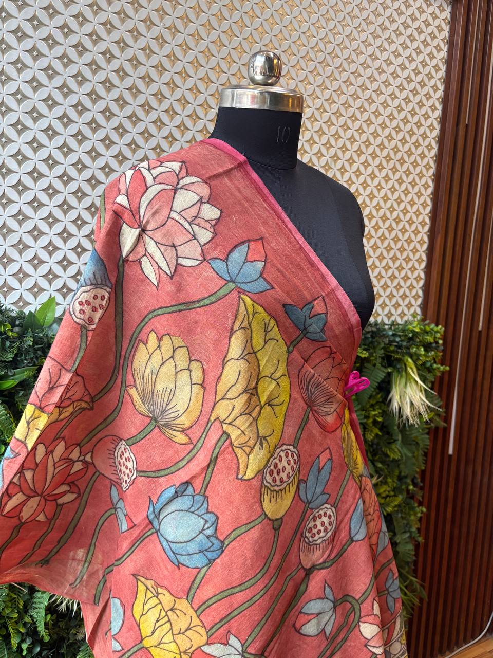 Kanika - Artistic Tussar Silk Stole