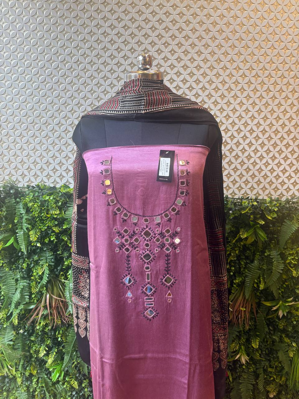 Gulbaag – Wine Kutch Mirror Work 3-Piece Suit Set