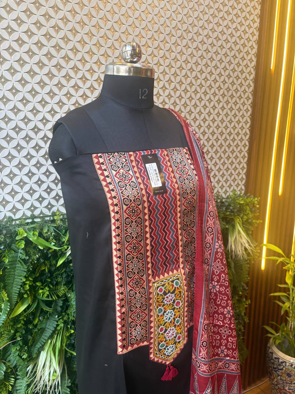 Handcrafted Gujarat Kutch 3-Piece Suit Set – Tribal Art Edition