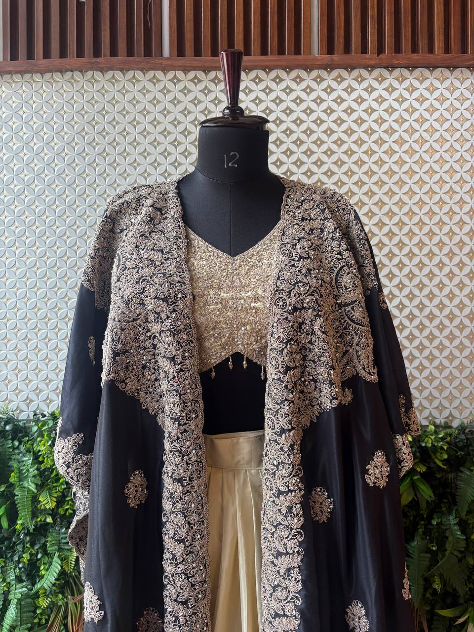 🌟 Noor – Black Embroidered Cape Set