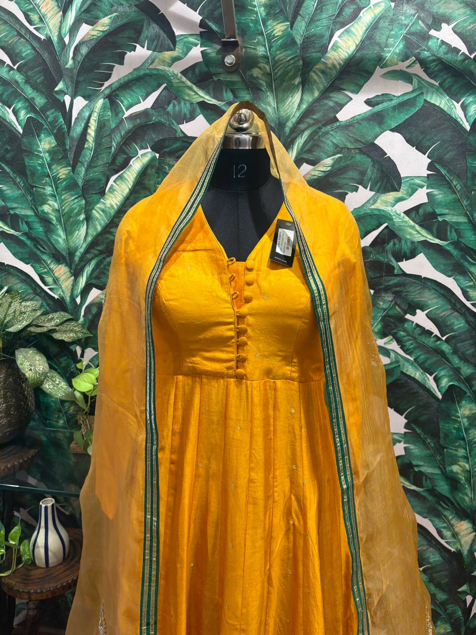 Sunehri Noor – Banarasi Silk Anarkali Set