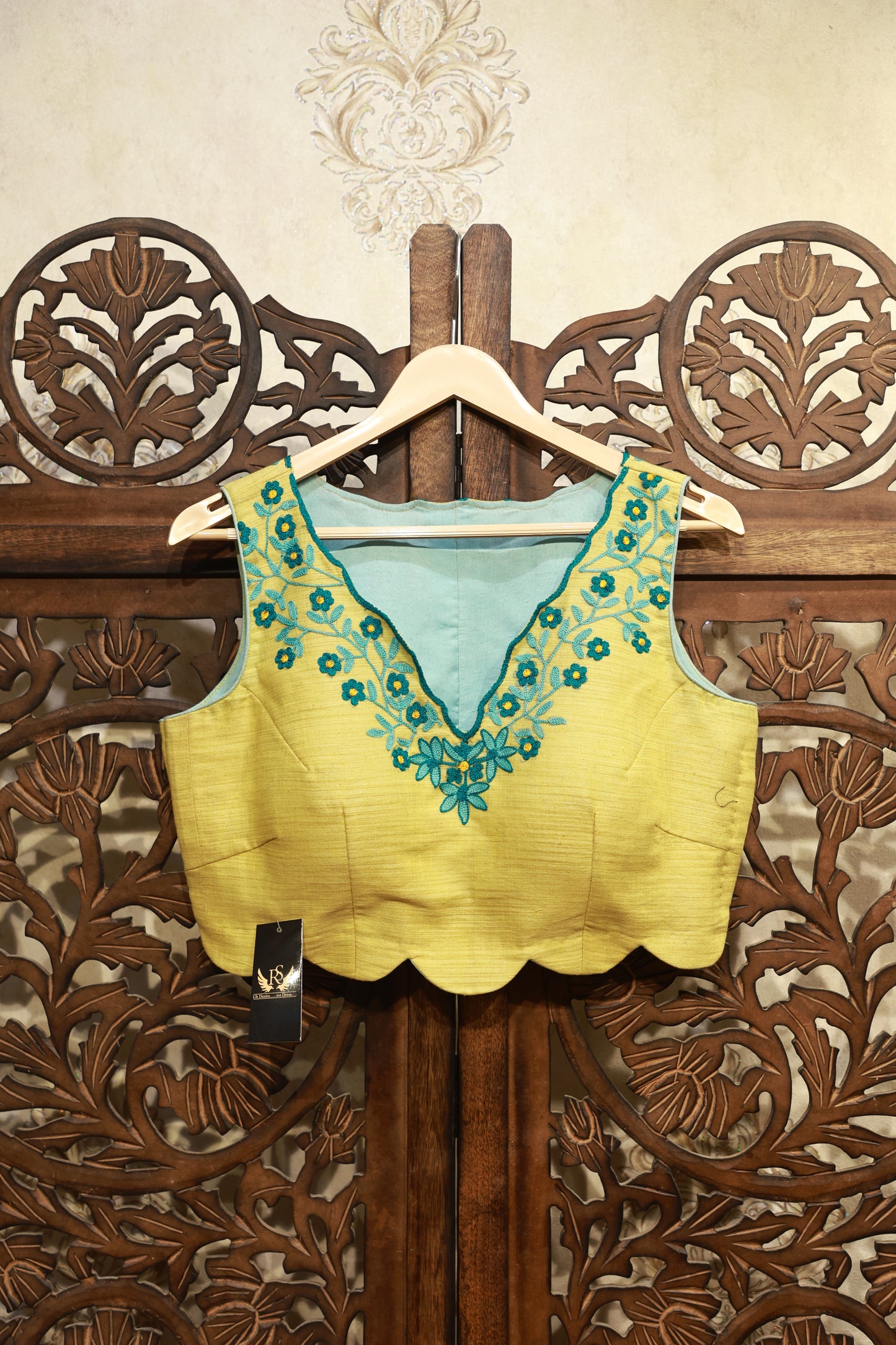 Meher Floral Scallop Blouse