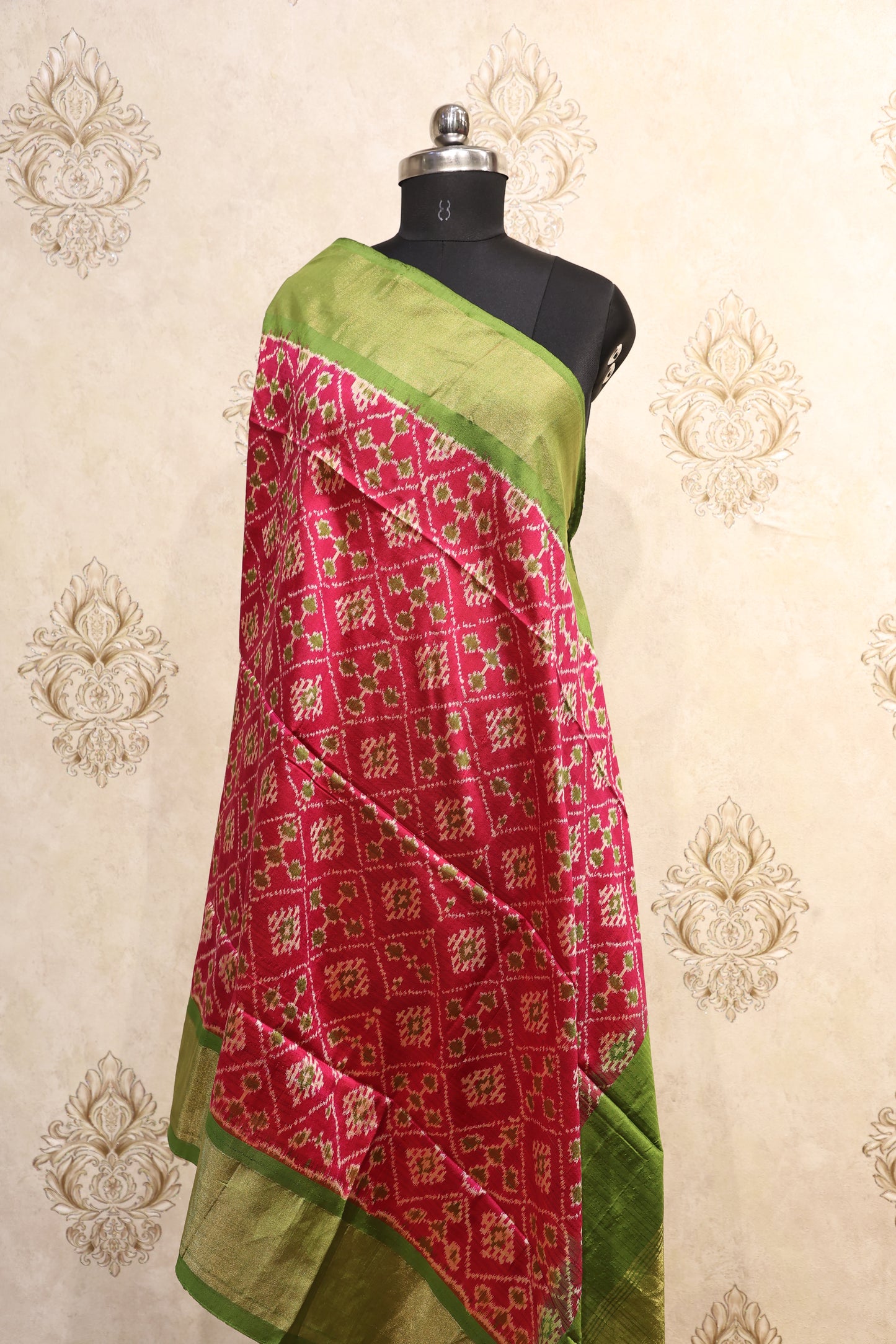 Karvi Ikkat South Silk Dupatta