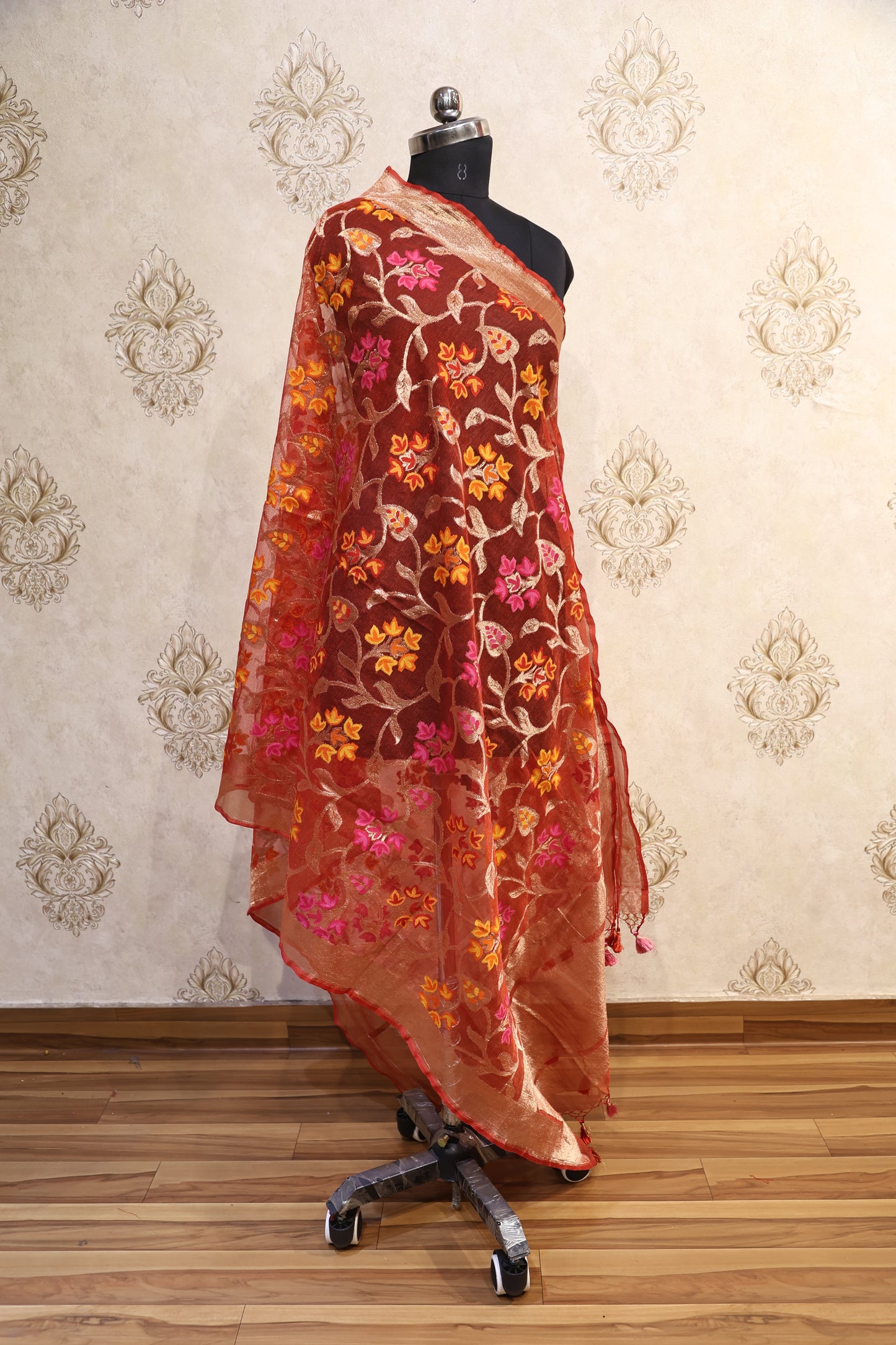 Zariya Floral Tissue Dupatta