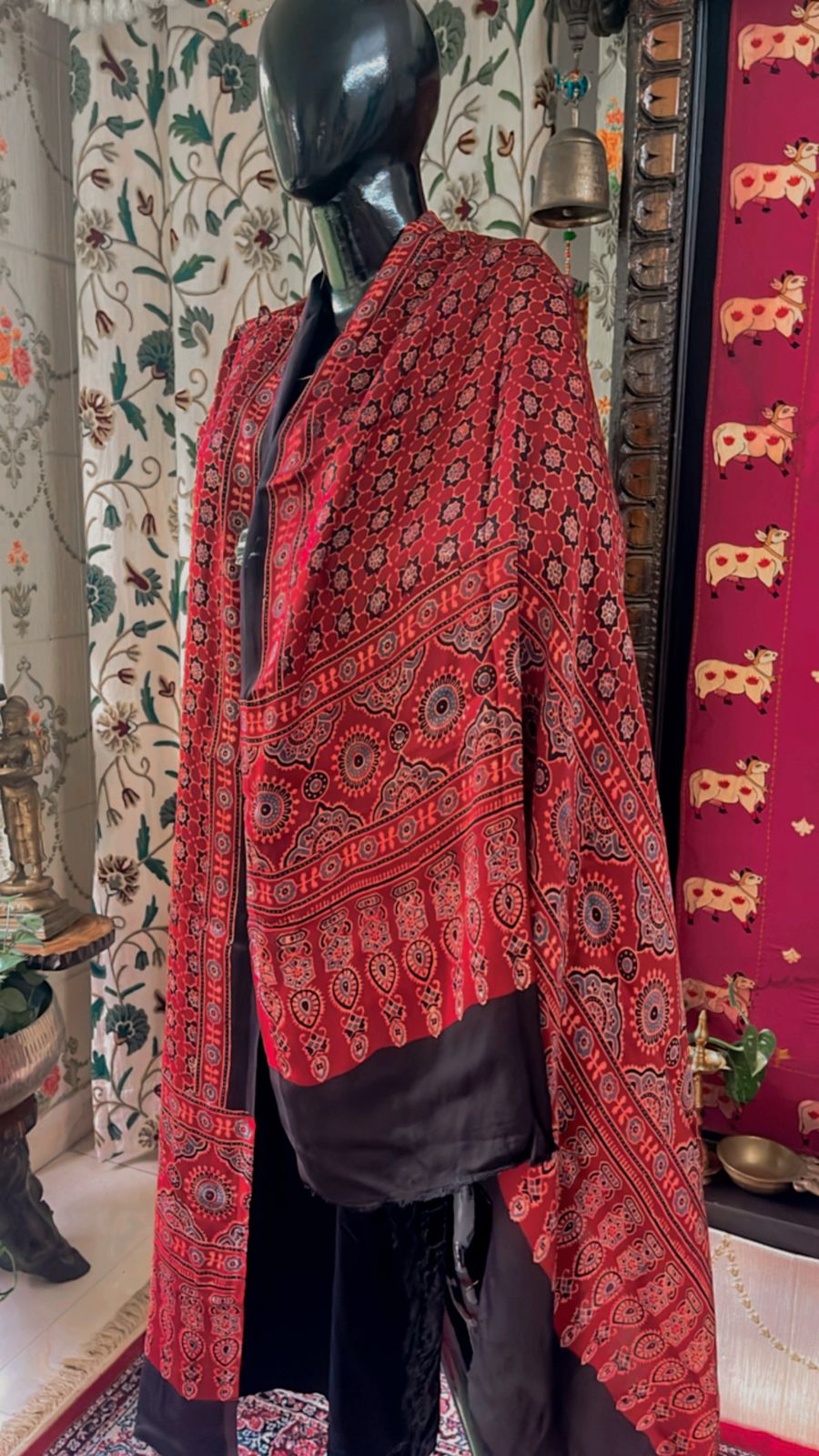 Modal ajarak dupatta