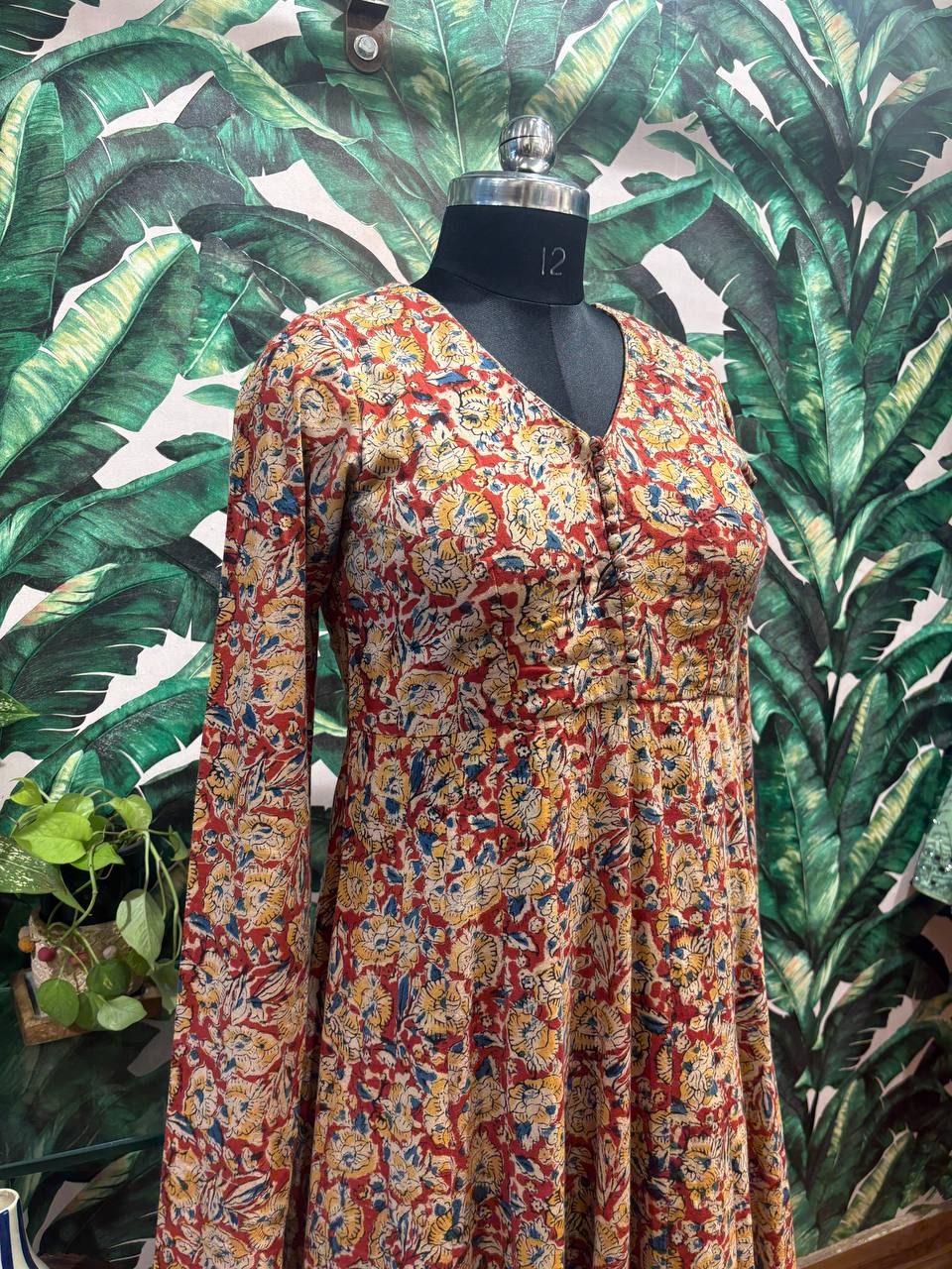 Rajnandini – Handcrafted Kalamkari Cotton Gown