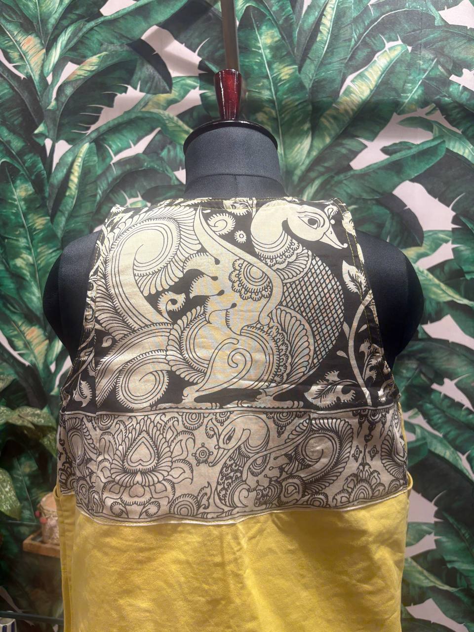 Sunshine & Peacock Kalamkari Ves