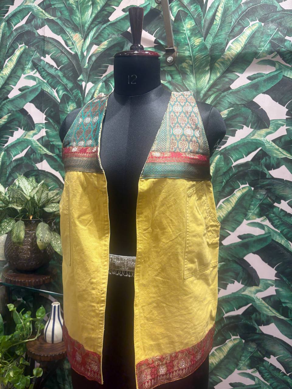 Sunshine & Peacock Kalamkari Ves