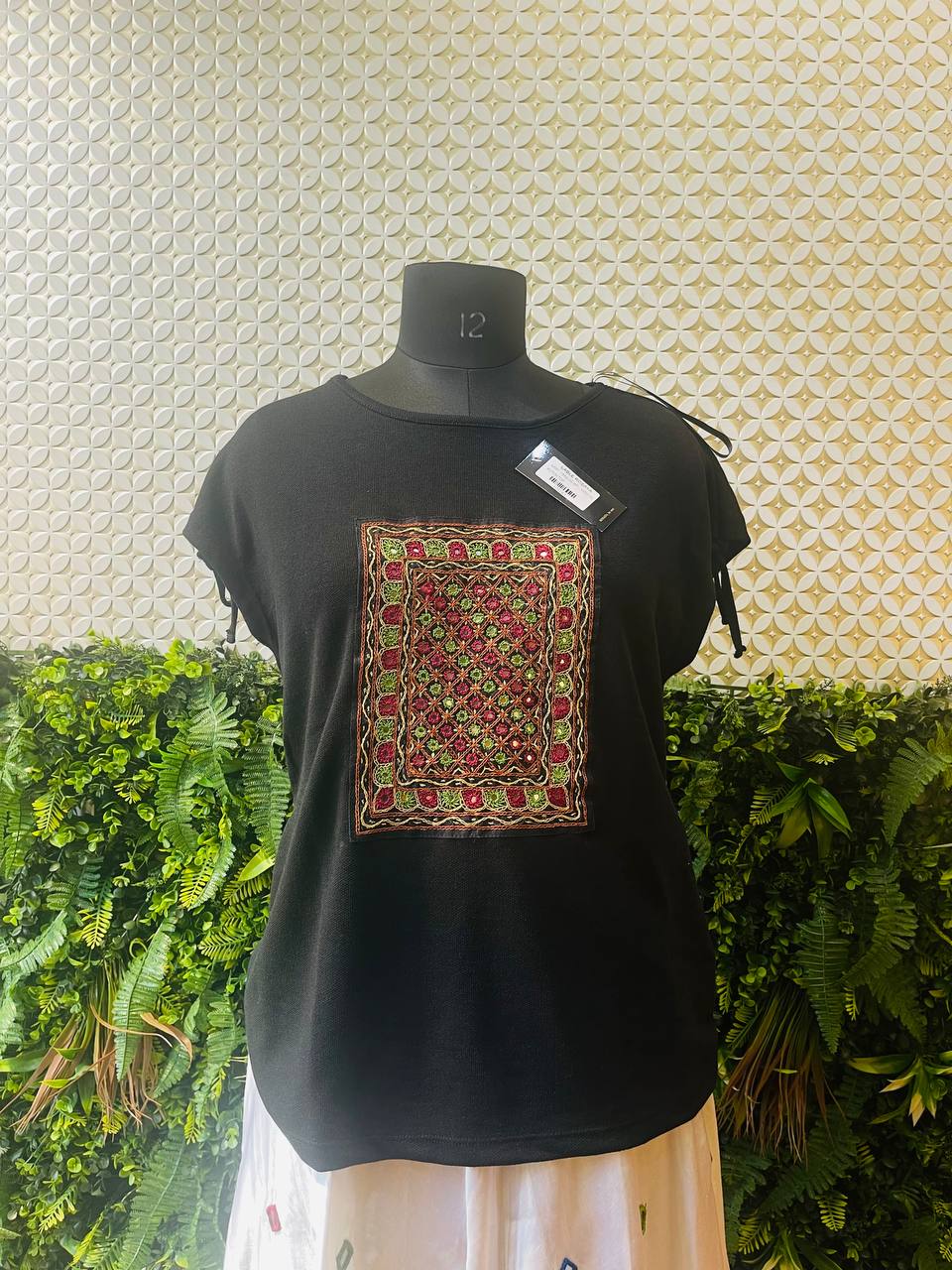 🖤 Vintage Kutch Bagh Top – Black Cotton Beauty