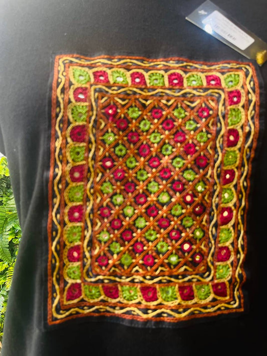 🖤 Vintage Kutch Bagh Top – Black Cotton Beauty