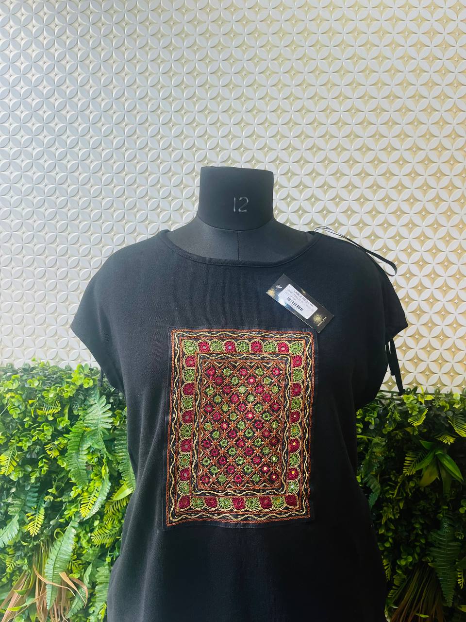 🖤 Vintage Kutch Bagh Top – Black Cotton Beauty