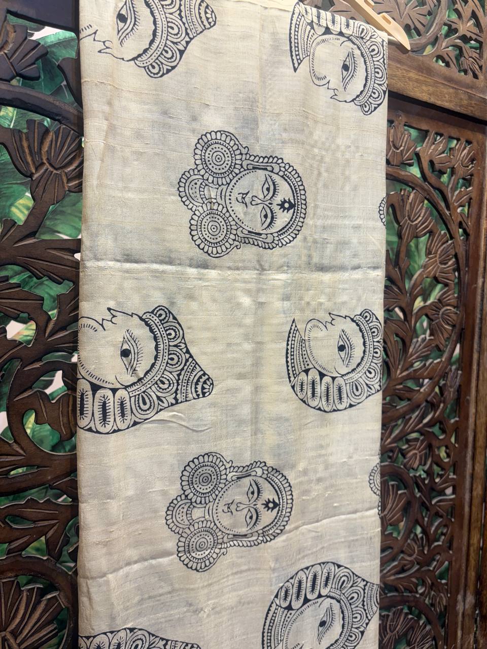 Rosaya 'Devi' Durga Motif Kalamkari Tussar Silk Saree