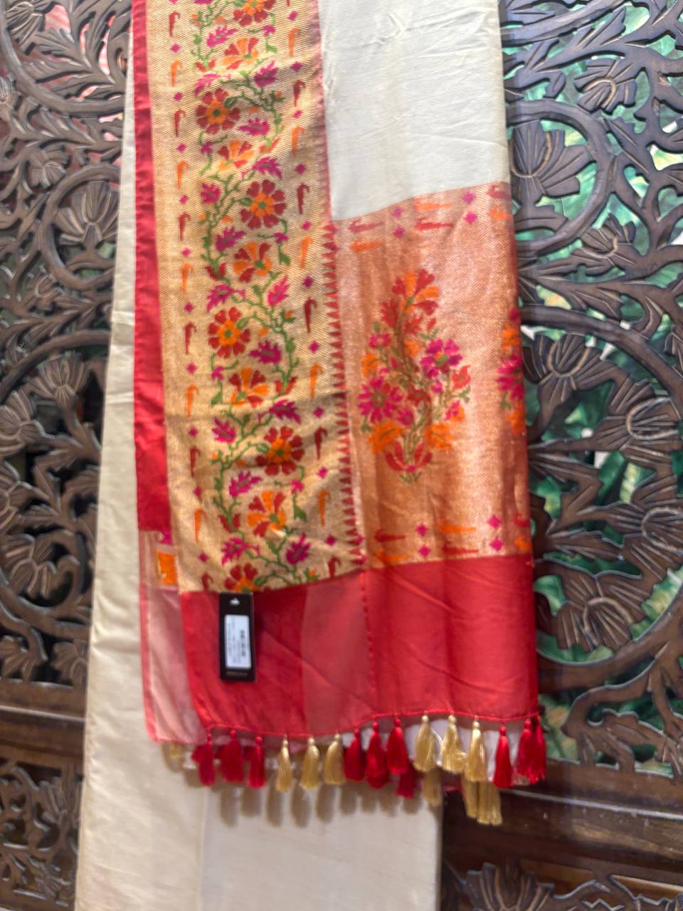 Rosaya 'Manjari' Off-White Paithani Silk Saree