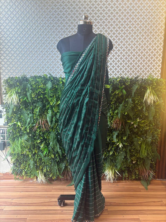 💚 Emerald Enchant – Mirror Work Crepe Silk Saree