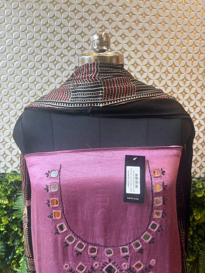 Gulbaag – Wine Kutch Mirror Work 3-Piece Suit Set