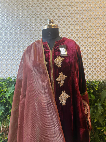 Maroon Velvet Suit Set with Zari Embroidery