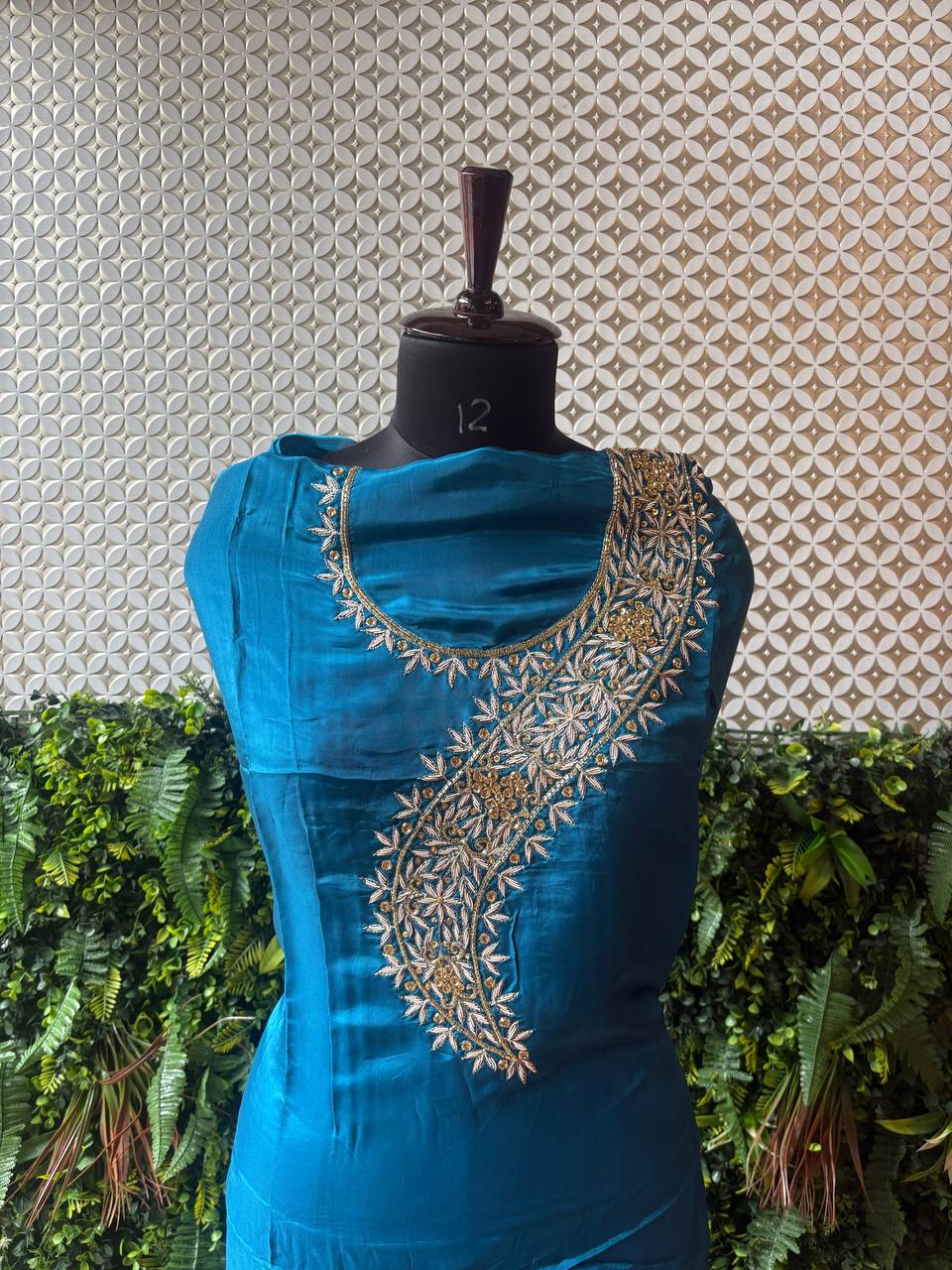 💙 Neelaya – Zardozi Crepe Silk Kurti