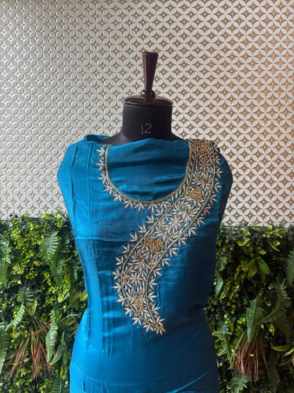 💙 Neelaya – Zardozi Crepe Silk Kurti