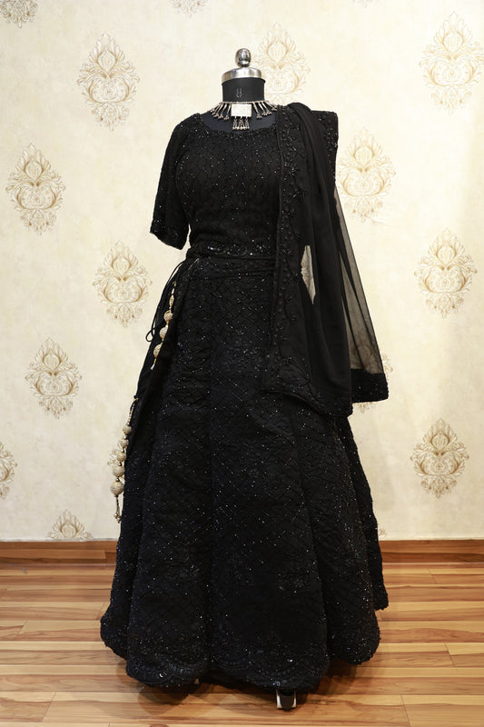 ELEGANT PARTY WEAR LEHNGA