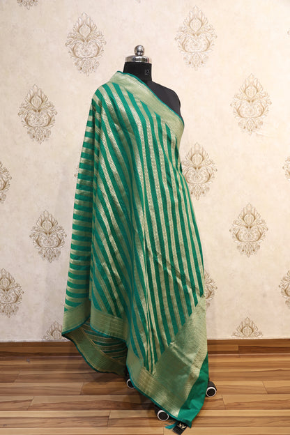 💚 Vaani Striped Banarasi Silk Dupatta