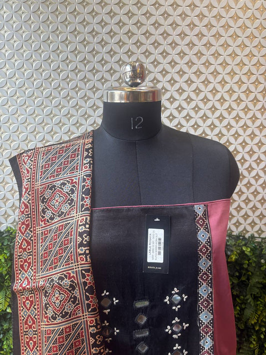 👑 Heer-Kutch – Kutch Mirror Work 3-Piece Suit Set