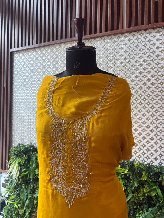 🌼 Sunehri – Zardozi Crepe Silk Kurti
