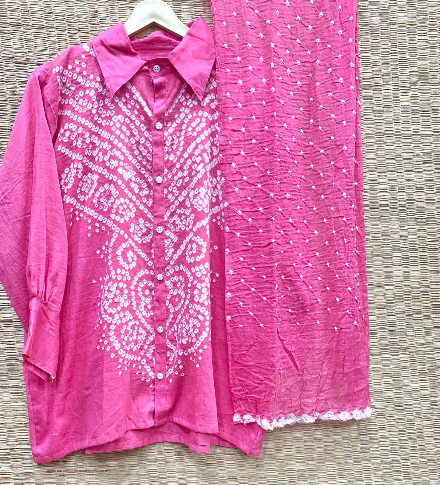 Gulabi Bandhej – Handcrafted Bandhani Co-Ord Set