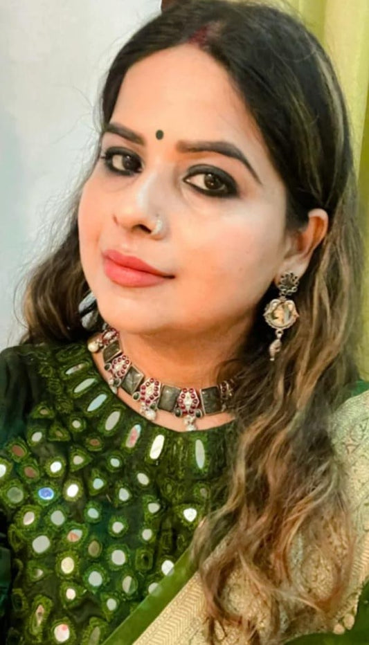 kutch hand crafted mirror work