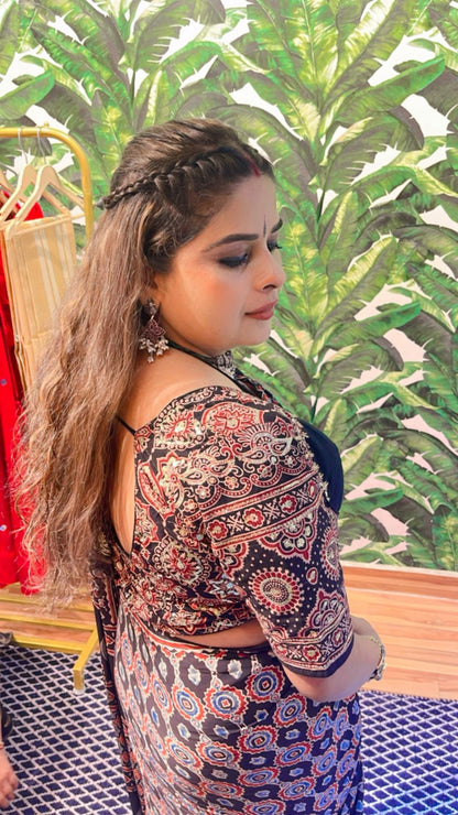 ajarak blouse with ajarak saree