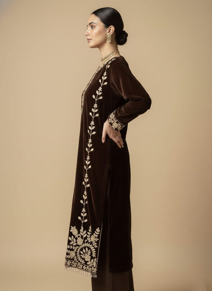 Velvet Cord Set Rosaya – Premium Embroidered Velvet Suit