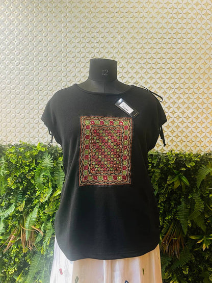 🖤 Vintage Kutch Bagh Top – Black Cotton Beauty