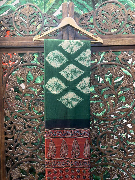 Vanya - Forest Green Tie-Dye & Block Print Saree